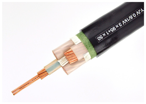 LA CHINE La basse tension 0.6/1kV XLPE a isolé des noyaux de la norme deux du CEI de cable électrique fournisseur