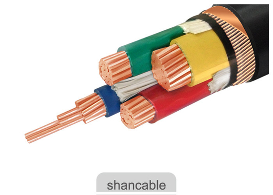 LA CHINE Le PVC adapté aux besoins du client a isolé des câbles 600/tension évaluée par 1000V avec le demi noyau trois fournisseur