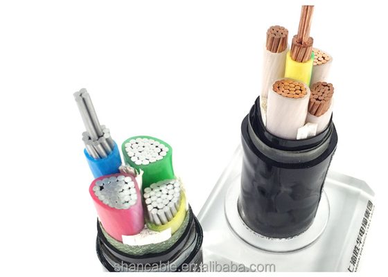 18AWG Cable Halogène à faible teneur en fumée et zéro pour les applications haute tension et les matériaux isolants fournisseur