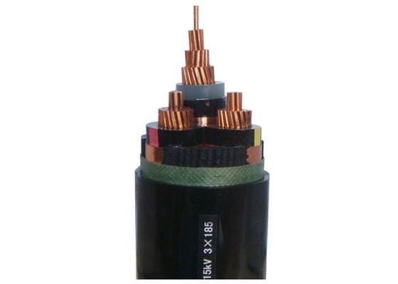 Cable électrique isolé par câble moyen de PVC Xlpe d'écran de bande d'en cuivre de tension de 3 noyaux