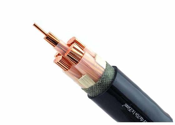 Quatre le noyau XLPE a isolé le câble électrique d'isolation de bouclier de bande d'en cuivre de cable électrique